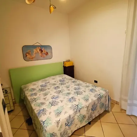 Rosa Virginia Fronte Mare By Salentoville 3*