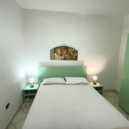 Rosa Virginia Fronte Mare By Salentoville Gallipoli