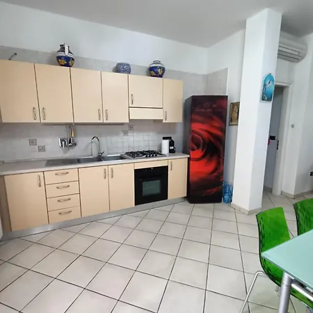 Rosa Virginia Fronte Mare By Salentoville